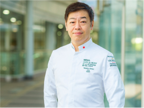 Patissier Takahiro Komai